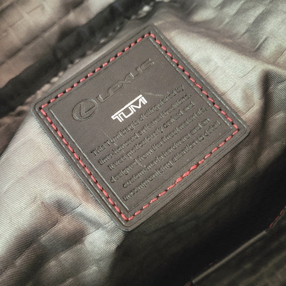 Tumi Alpha Bravo Essential Duffle Bag - Picture 10 of 14